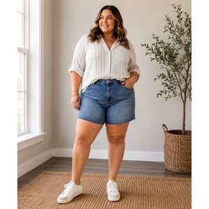 Gloria Vanderbilt Amanda High Rise Denim Shorts Medium Wash Blue Size 18